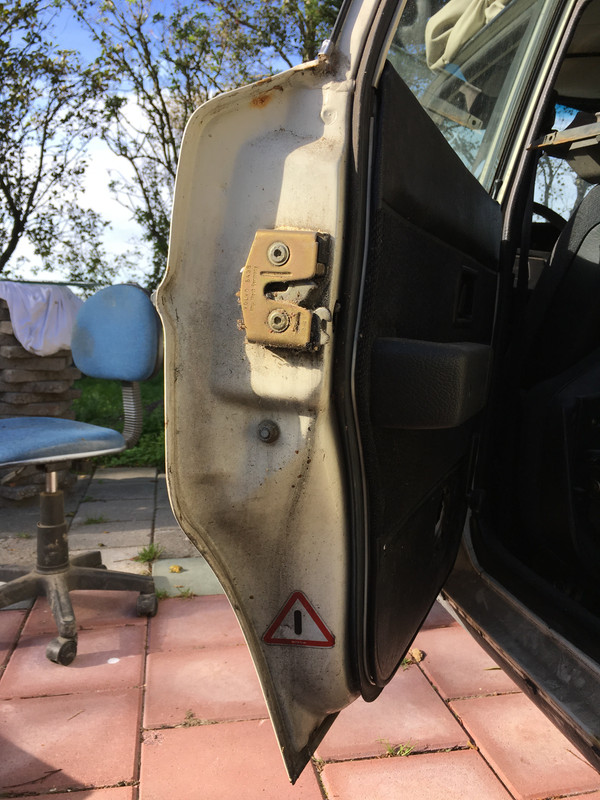 E8DDD3D4-ACBC-42F9-A1E3-D4D6C2456A18