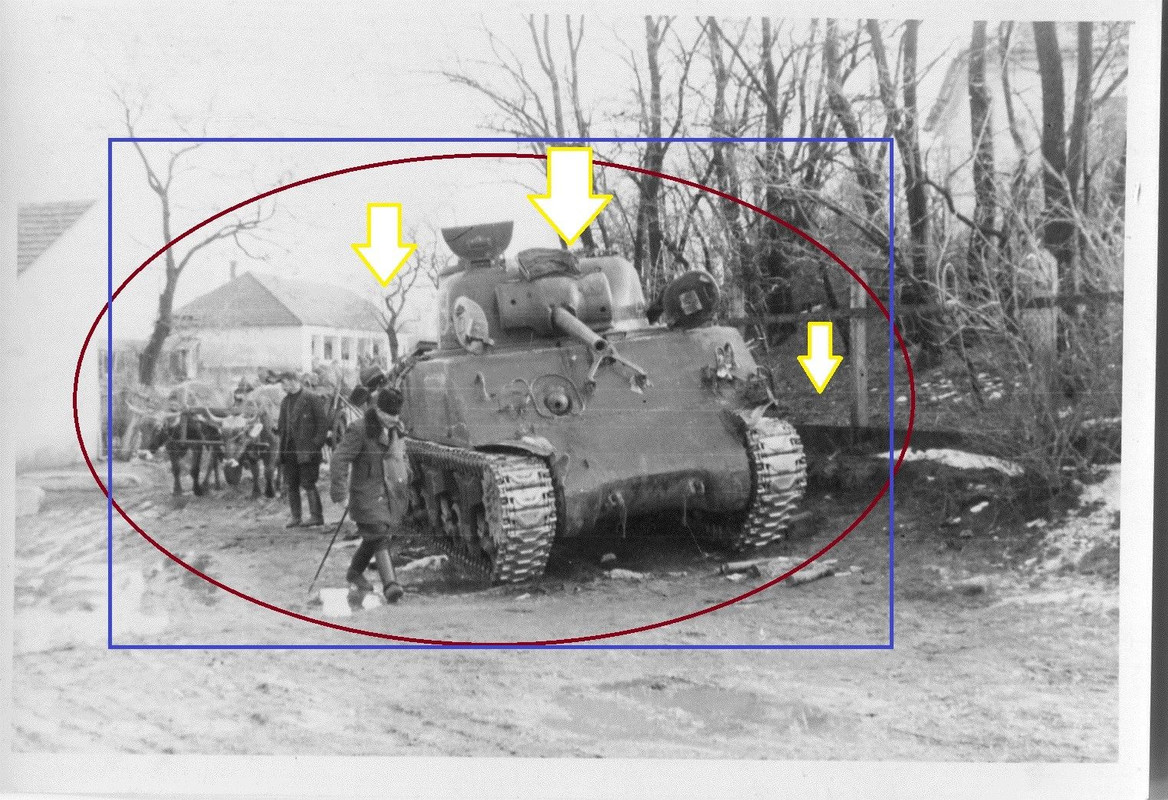 Foto SHERMAN M4 TANK Panzer zerstört 1944
