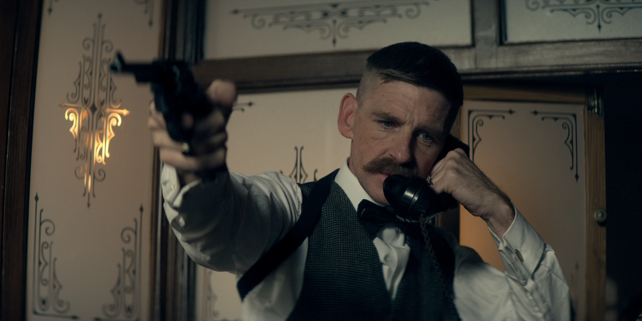 Peaky.Blinders.S05E04.The.Loop.1080i.DTS-HD.MA.5.1.AVC.REMUX-FraMeSToR[SS]24