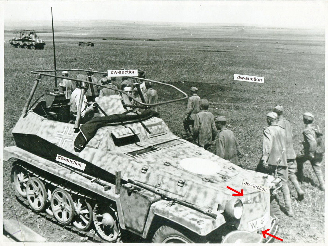 SdKfz Panzerspähwagen mit Tarnanstrich Fallschir