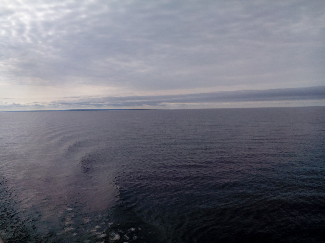 1535093574195-565277762