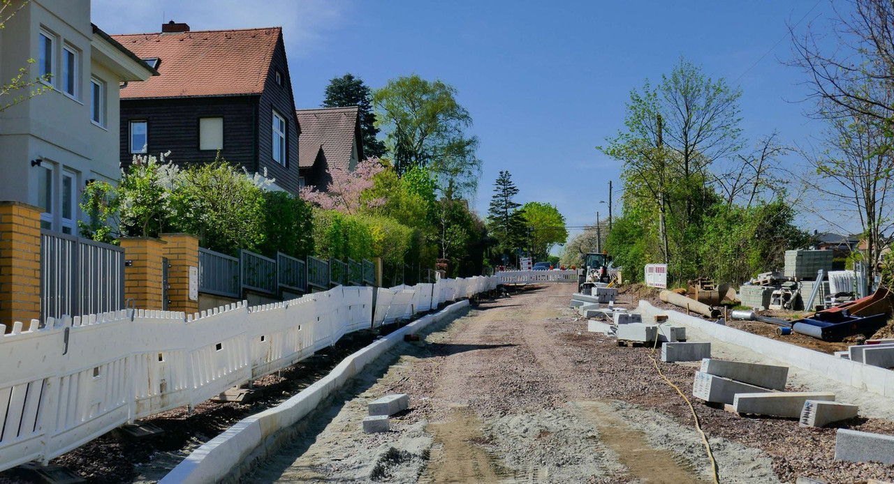 Bild: https://i.postimg.cc/pVkmqrqr/P1270110.jpg