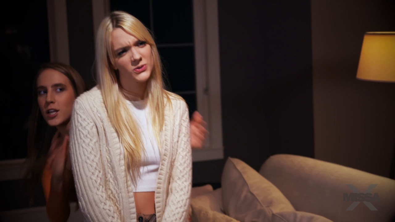 Cadence Lux Kenna James - Who's Your Daddy Pt 1 - MISSAX.mp4.0023