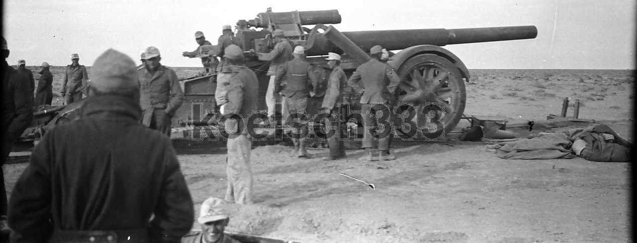 Deutsches Afrika Korps Kanoniere am 21cm Mörser