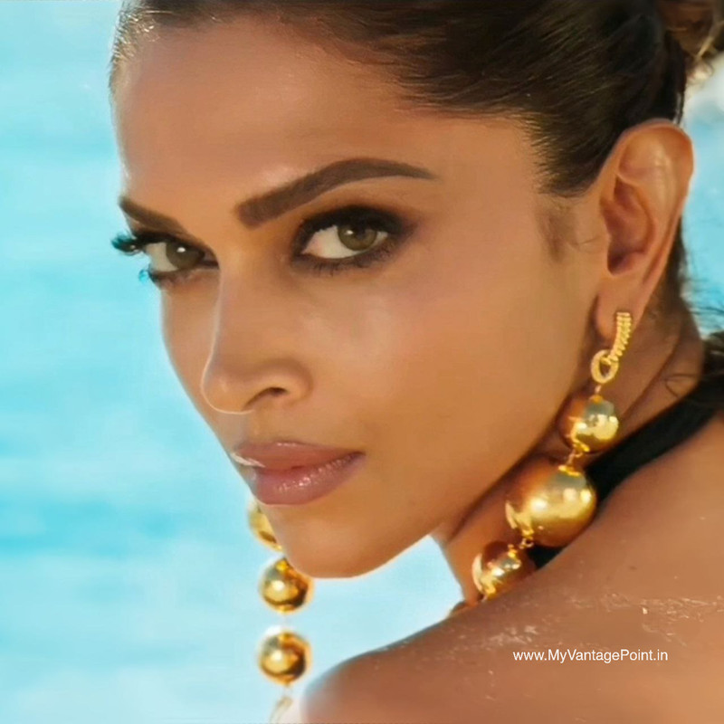 closeup-deepika-padukone-in-fighter-2024-movie