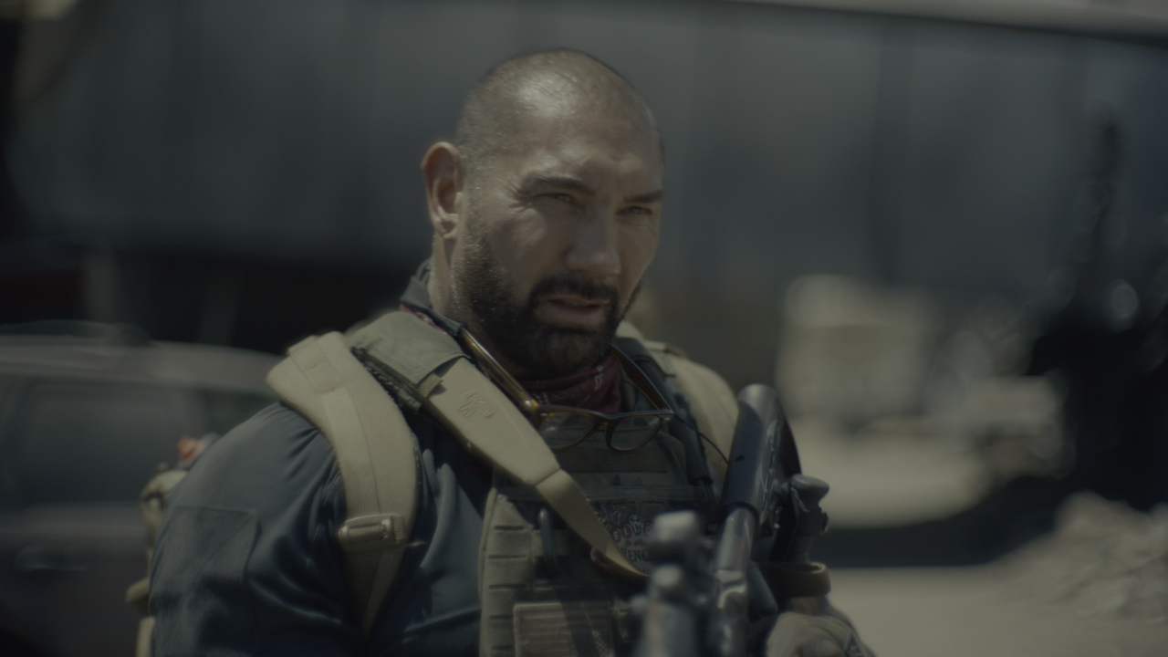 Army.of.the.Dead.2021.2160p.HDR.NF.WEBRip.EAC3.AC3.ITA.EAC3.AC3.ENG.Subs.x265-MeM.mkv_snapshot_00.52