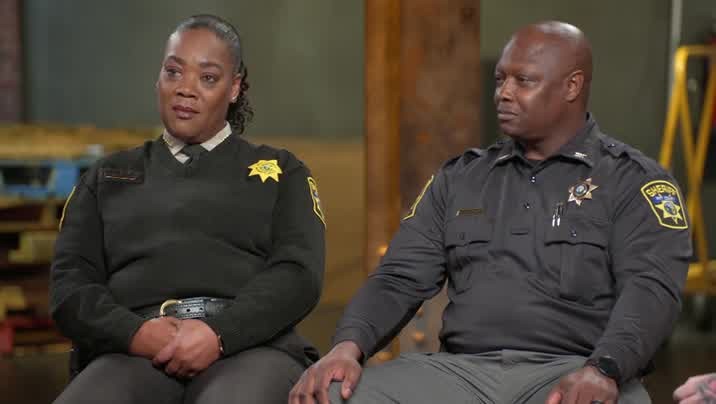 [Image: zbwgpx2vu010.jpg]