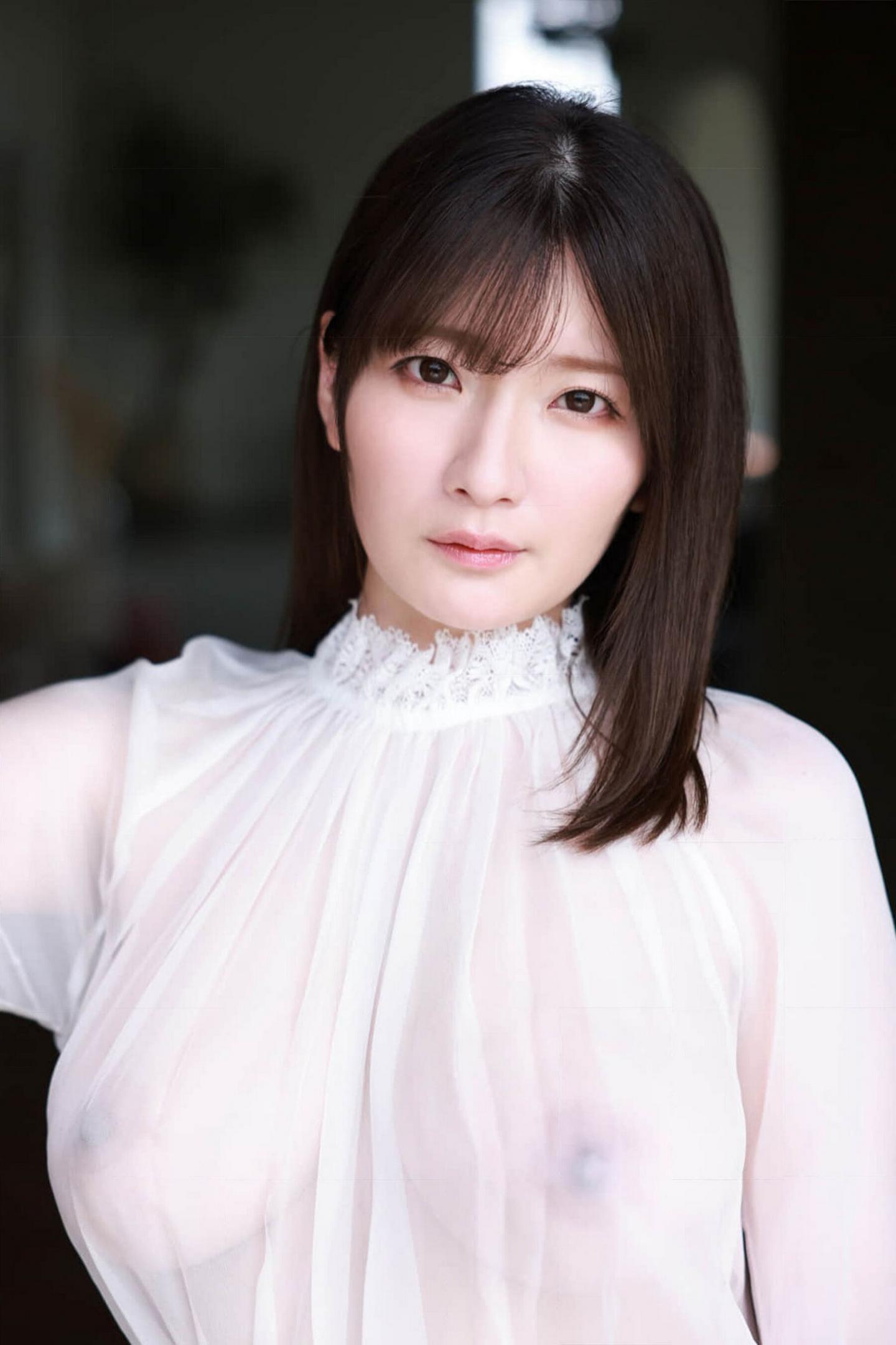 8woman NO.017「鷲尾芽衣」 6