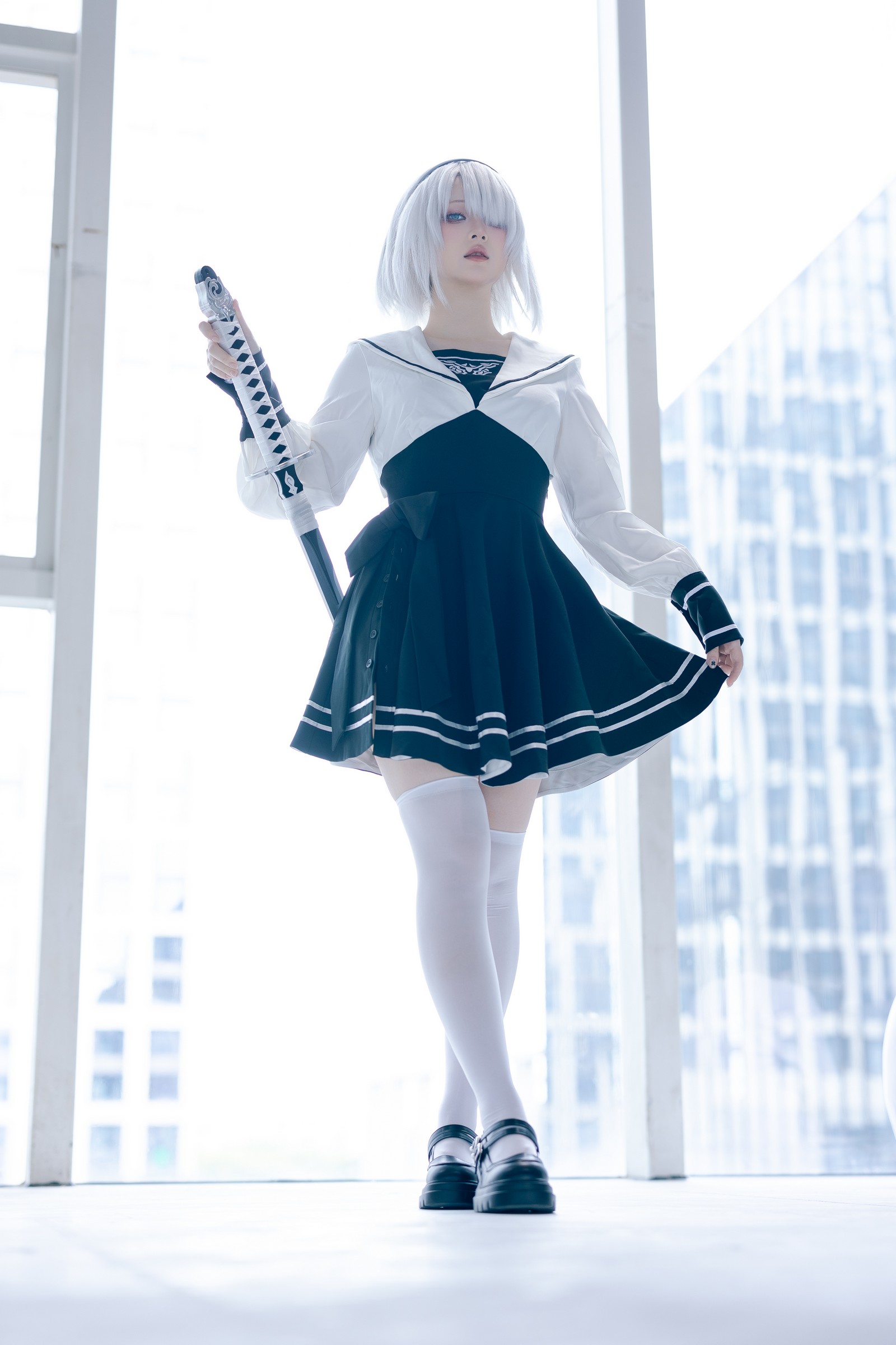 屿鱼 Yuyu 2B 萤火虫场照 Cosplay 写真合集（16P｜96MB）