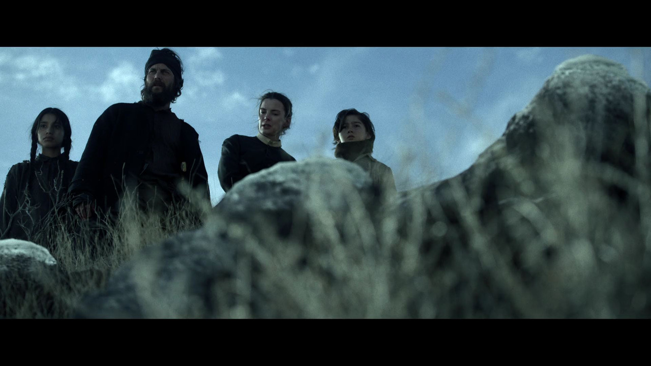 American.Primeval.S01E02.1080p.NF.WEB-DL.H_00_37_38_00_225