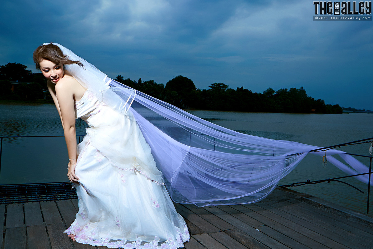 natcha-10-024