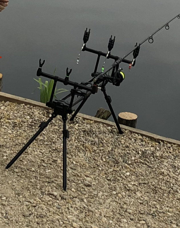 4B53FAED-B8B0-4519-B1B5-AF5F076C0F6C