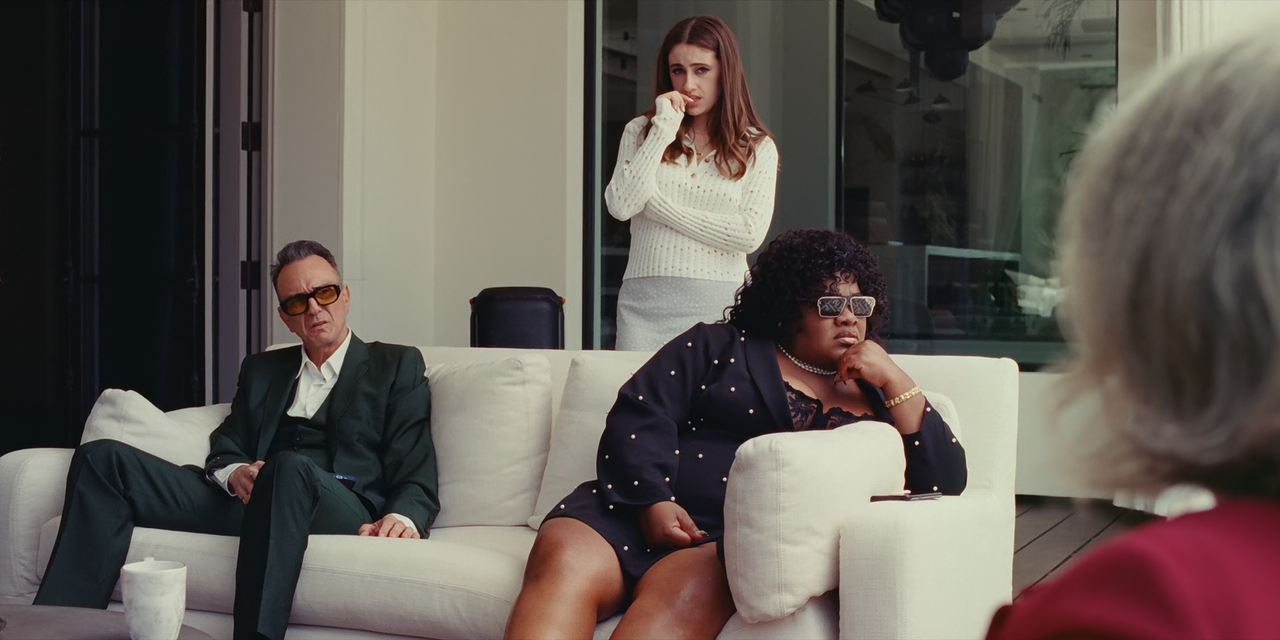 The.Idol.(2023).S01E02.Double.Fantasy.1080p.10bit.MAX.WEB-DL.DDP5.1.HEVC-Vyndros.mkv_snapshot_01.29_