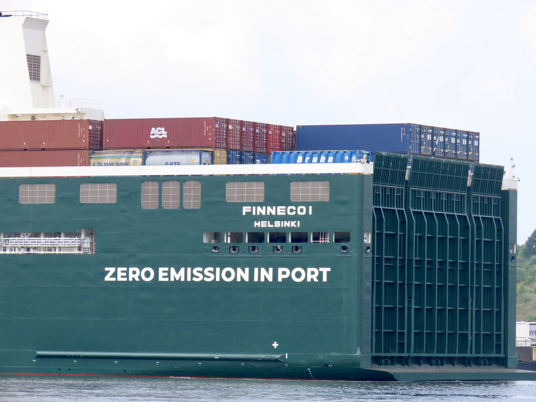 77D17D07-30AF-49F8-AEC3-D7FDD3782B44