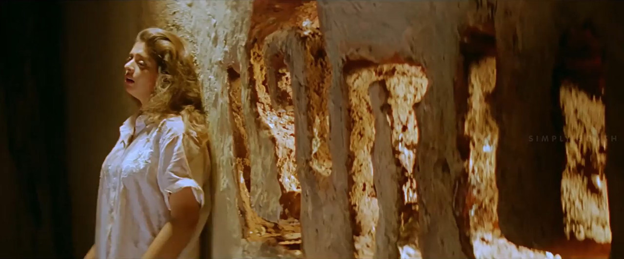 Kaadhalan 1994 WebRip [Tamil] 480p, 720p ESub Screenshot