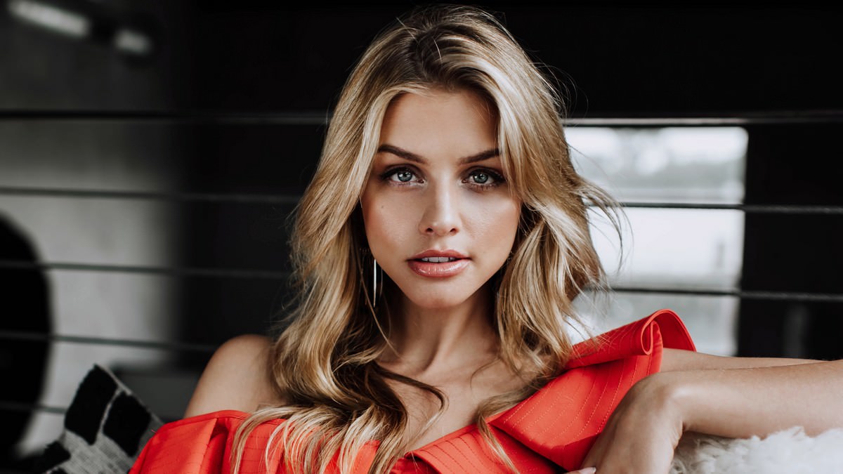 Marina-Laswick.jpg
