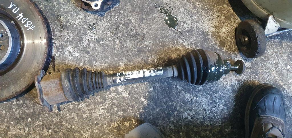 Приводной вал