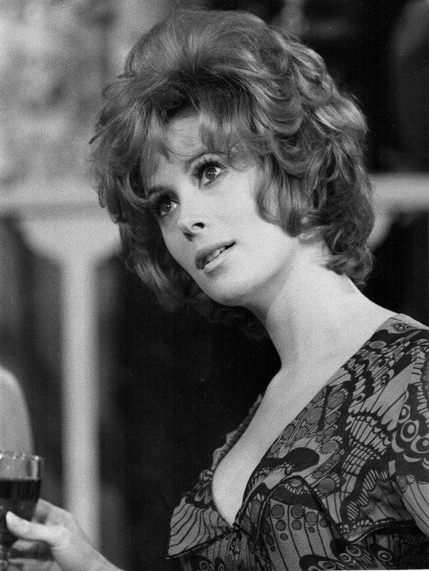 Jill_St_John_b77