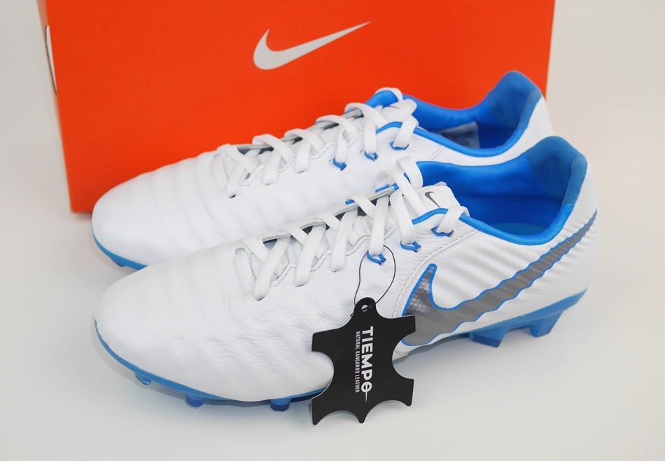 ナイキ ティエンポ レジェンド プロ NIKE TIEMPO LEGEND 7 VII PRO FG カンガルー革サッカー シューズ スパイク25.5  cm US7.5 EUR40.5(25.5cm)｜売買されたオークション情報、yahooの商品情報をアーカイブ公開 -  オークファン（aucfan.com）