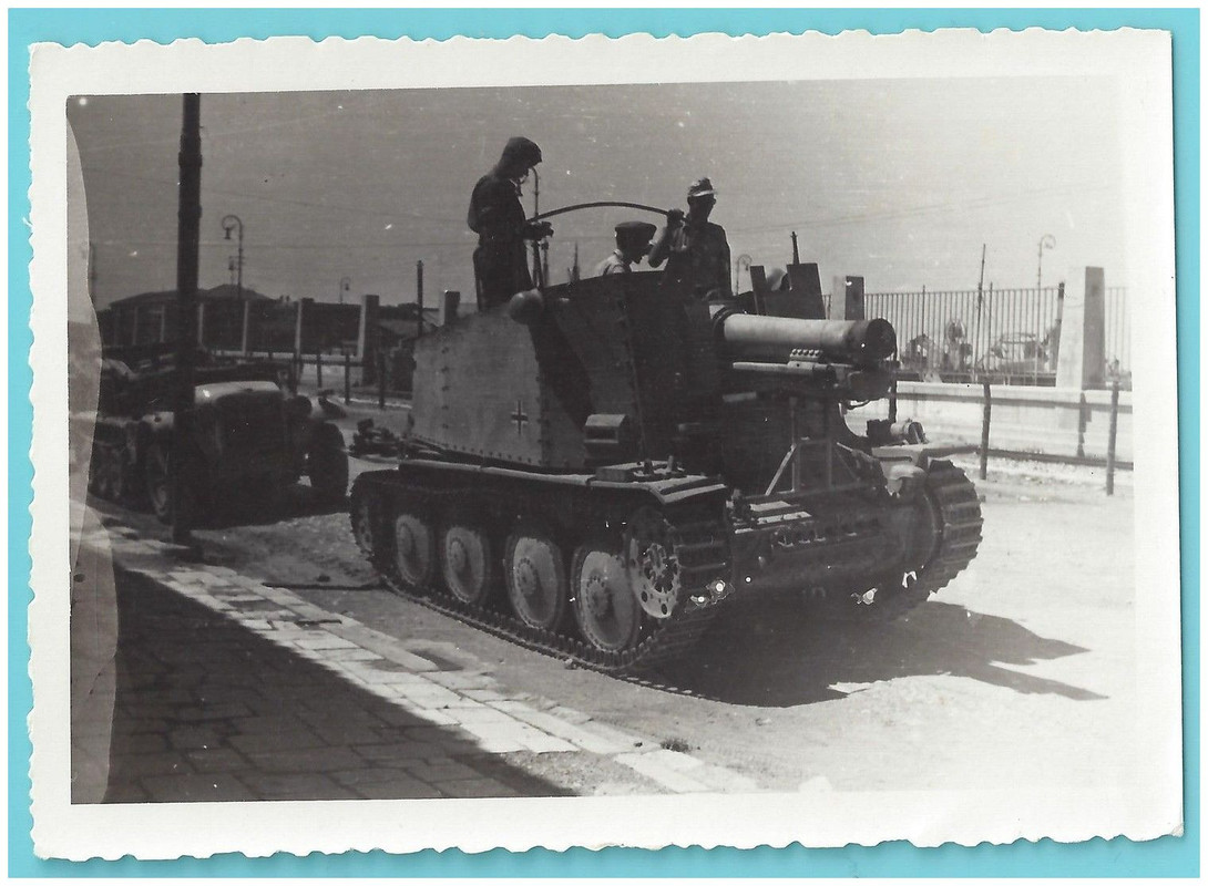 Foto Sdkfz Panzer- Grille (1)