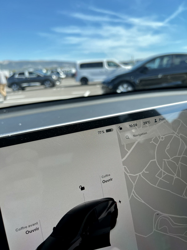 24D4E8EF-0980-4885-B3DE-0A833C93F117