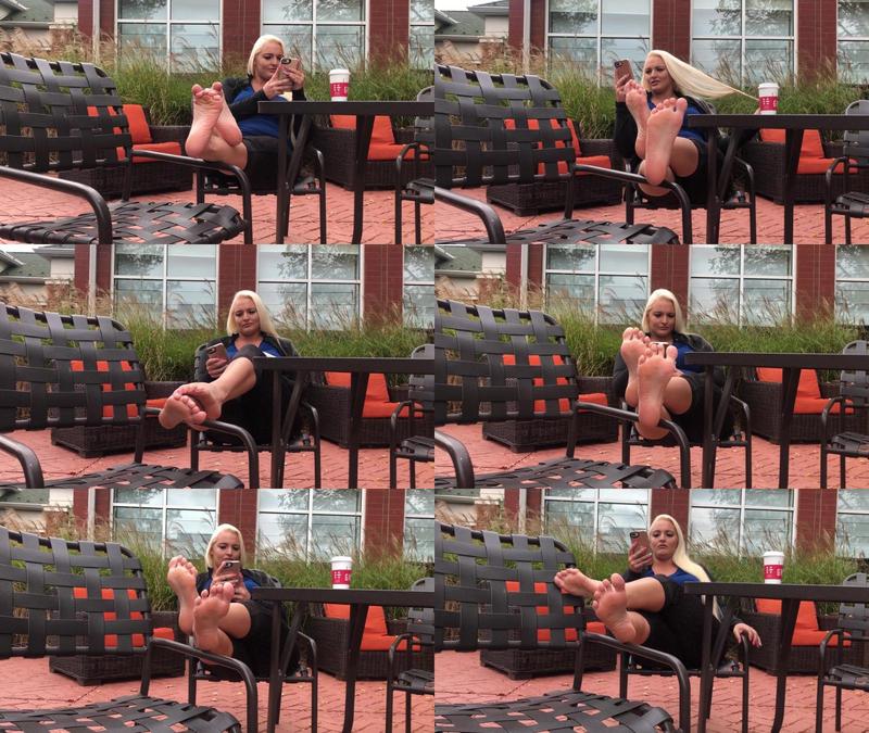 Macy_Cartel_-_Lanai_Voyeur_-_Manyvids