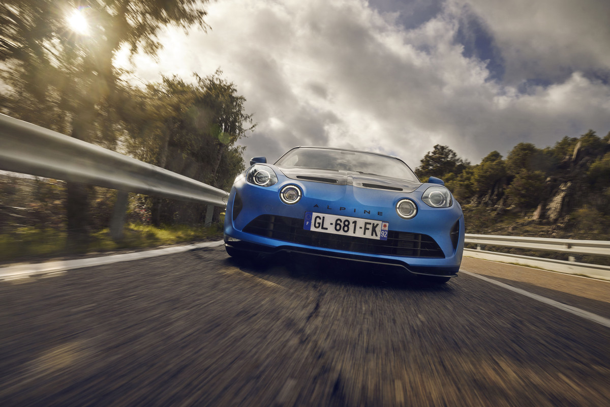 ALPINE_A110R_DYNAMICS_1