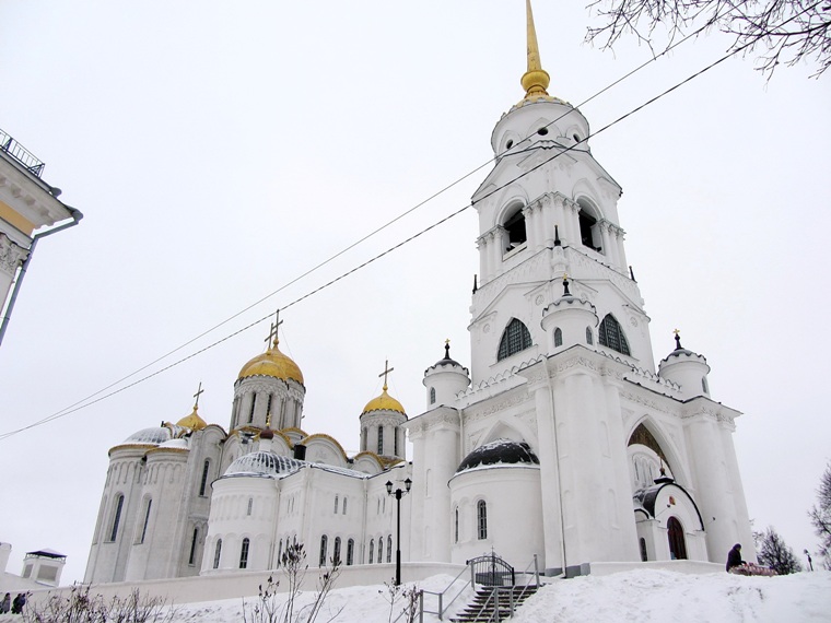 Новогодний Владимир - маленький снежный фоторассказ (+ Боголюбово и храм Покрова на Нерли)