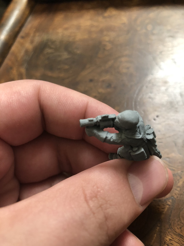 7749BEE0-74EF-44C9-8BCC-28222593FC90