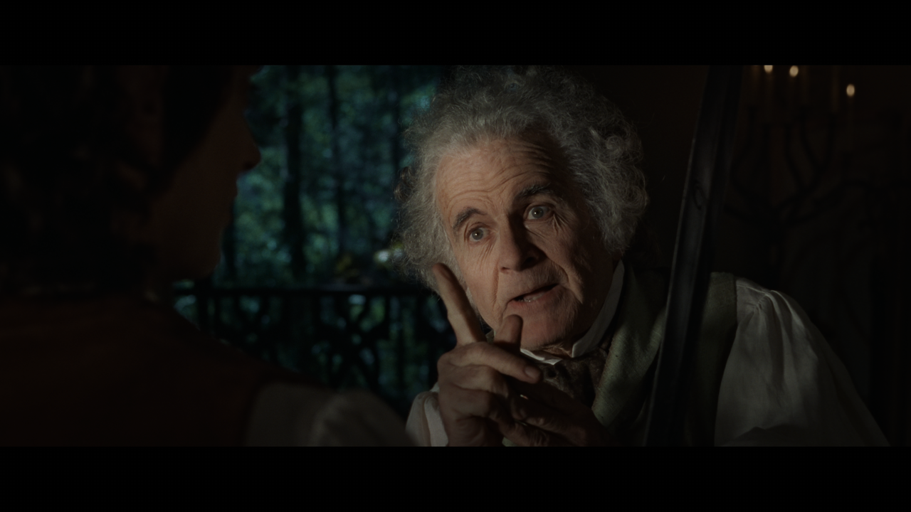 The Lord of the Rings- The Fellowship of the Ring (EXT.).mkv_snapshot_00.01.27_[2020.12.05_22.30.05]