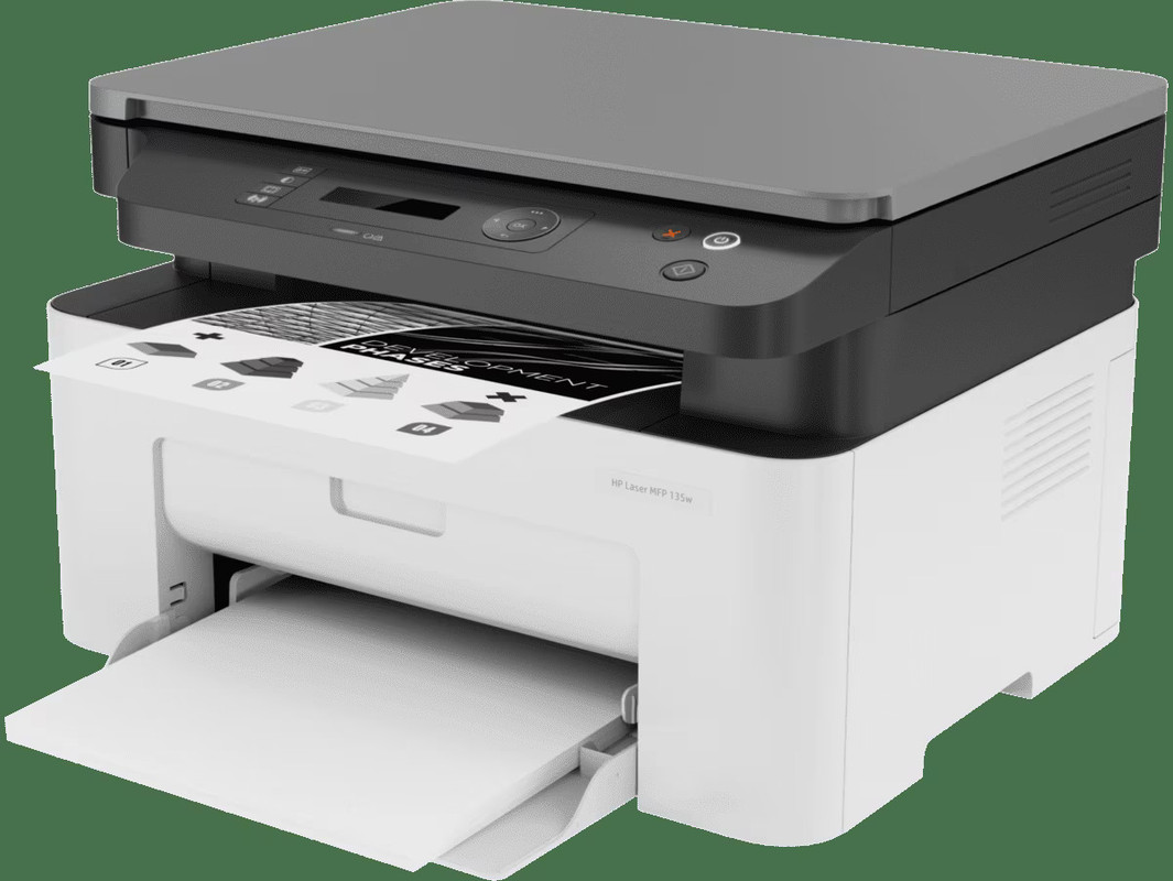 Vista superior da multifuncional com o scanner e painel de controle