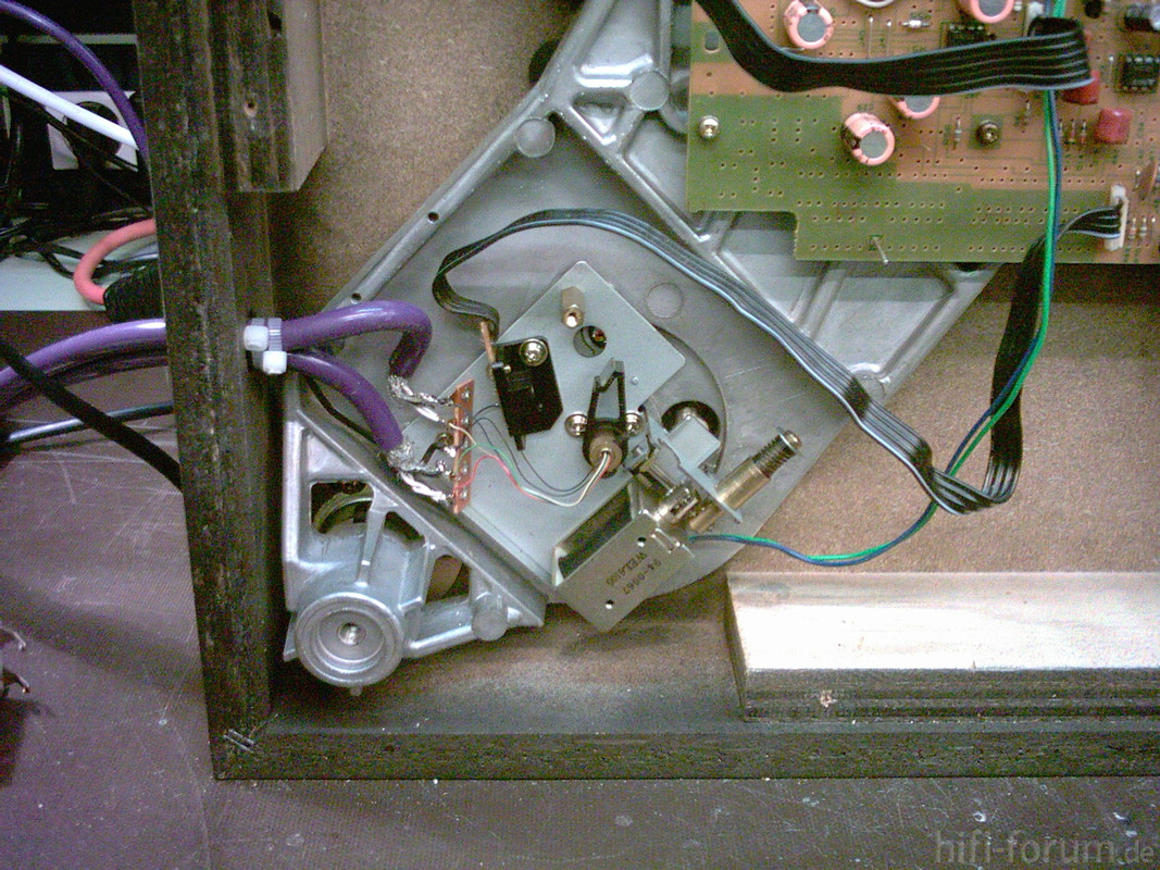 tt-kenwood-kd-990-01_198716 (1)