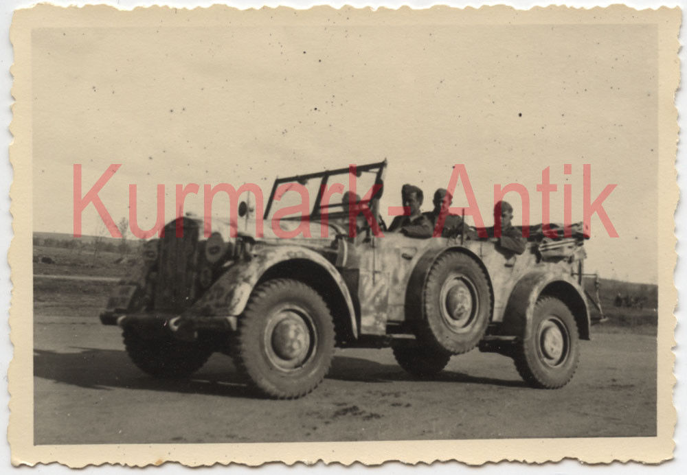 Foto Wehrmacht Auto mittlerer Einheits PKW Kübel Horch camo TARN