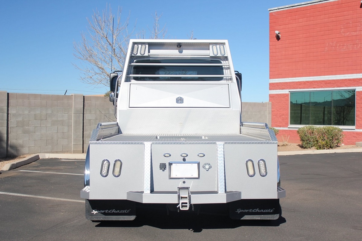 2011-freightliner-m2-sport-chassis (16)