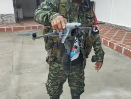 Diez soldados del Ejército colombiano resultan heridos tras un ataque con explosivos lanzados desde