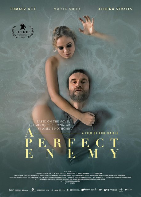 LA PELÍCULA “COSMÉTICA DEL ENEMIGO”, DE KIKE MAÍLLO, PRESENTA SU PÓSTER INTERNACIONAL PREVIAMENTE A SU PREMIERE EN SITGES