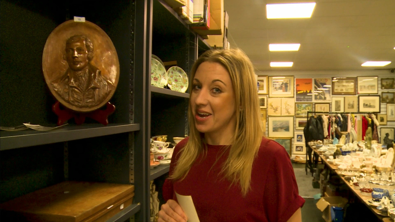 01.19 - 18.00.00 - ITV News London. The latest news in London and the....ts_snapshot_26.43.860