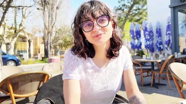 JacquieEtMichelTV – Lotus – 21 years old, from Mons!