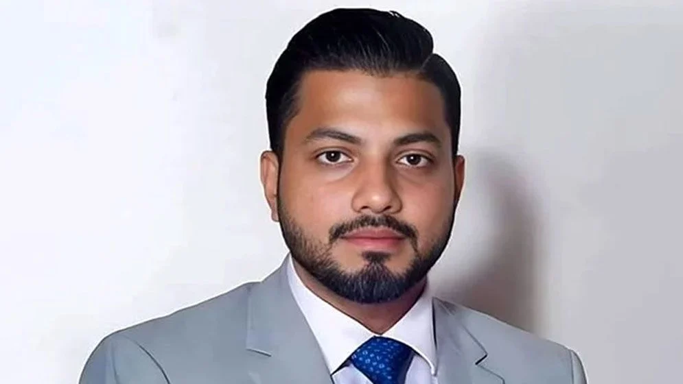 ইশরাকের পদত্যাগ ইস্যুতে গতকাল কী ঘটেছিল