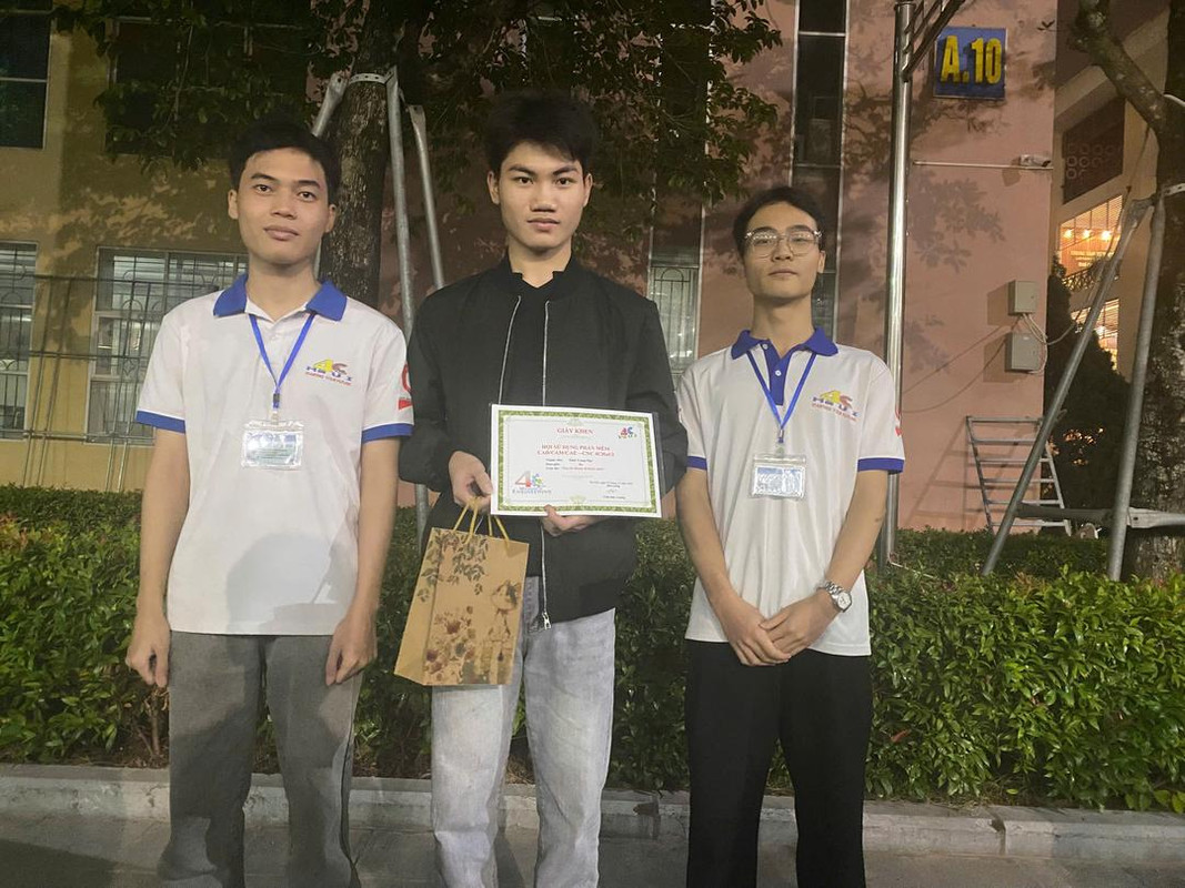 [Image: z7197001950655-271c8b08ec533cd74b7bfb051dcab2a3.jpg]