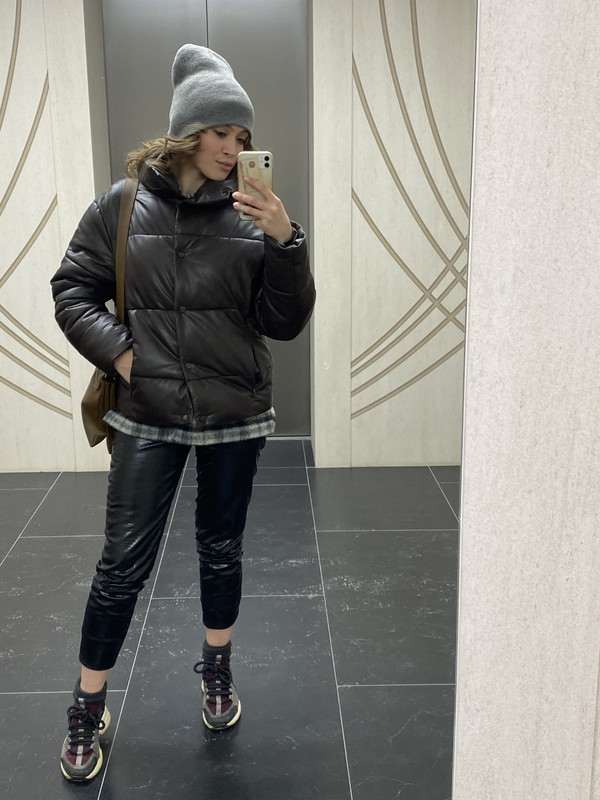 3217F6CE-5587-4863-8680-444E68981568