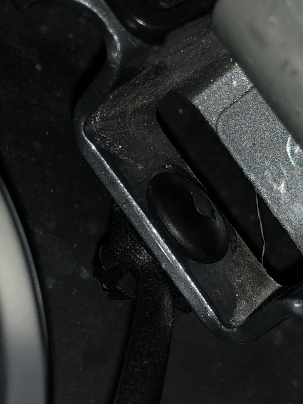 5736F912-D7A8-4880-985F-F3C84442A320