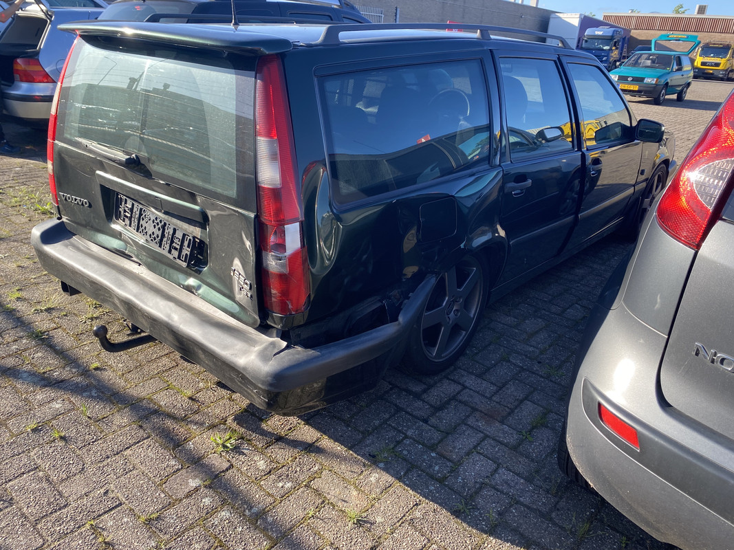 F42926CD-B23B-41B4-8731-2AE27E686AAC