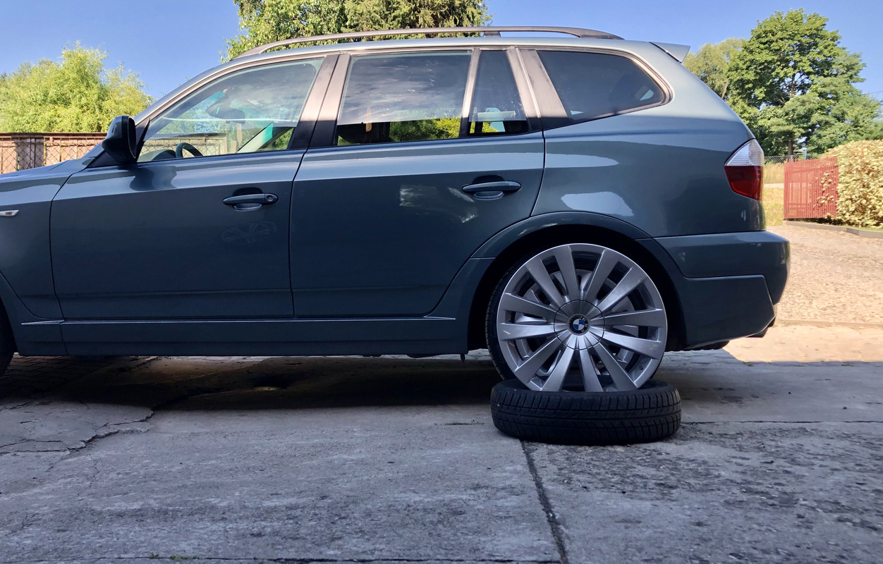 ADDB7B20-2454-478C-8199-BA619FD93CC9