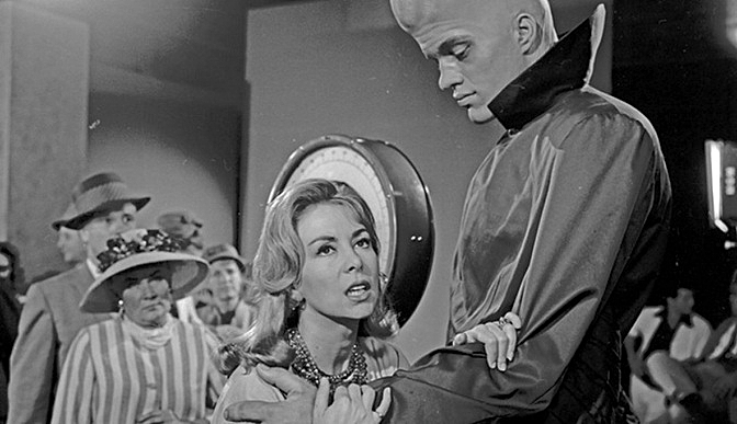 JERRY-FUJIKAWA-TWILIGHT-ZONE-2-A-FOTOR.jpg