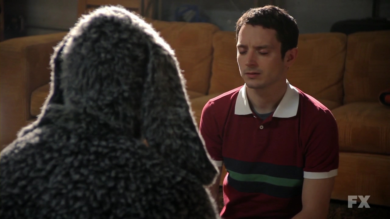 Fotos 01574 Wilfred.US.S02E07.720p.HDTV.x264-EVO
