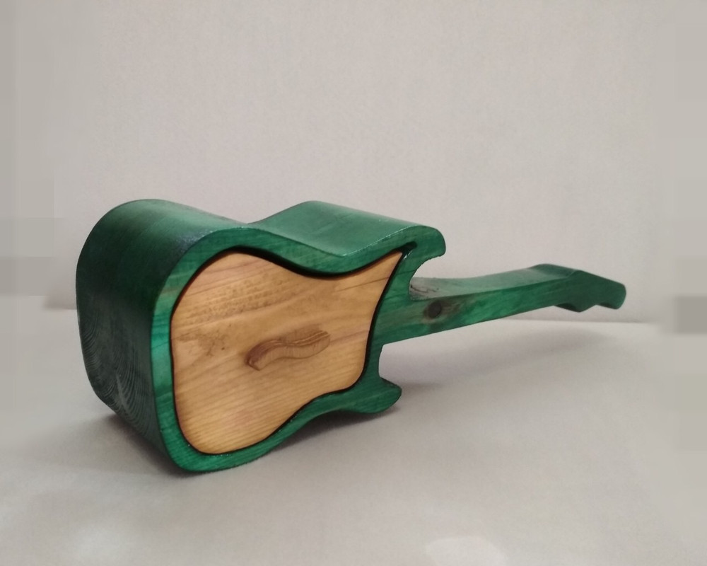 98E135E5-89A2-4B96-AD78-A6ECBD4FBC46