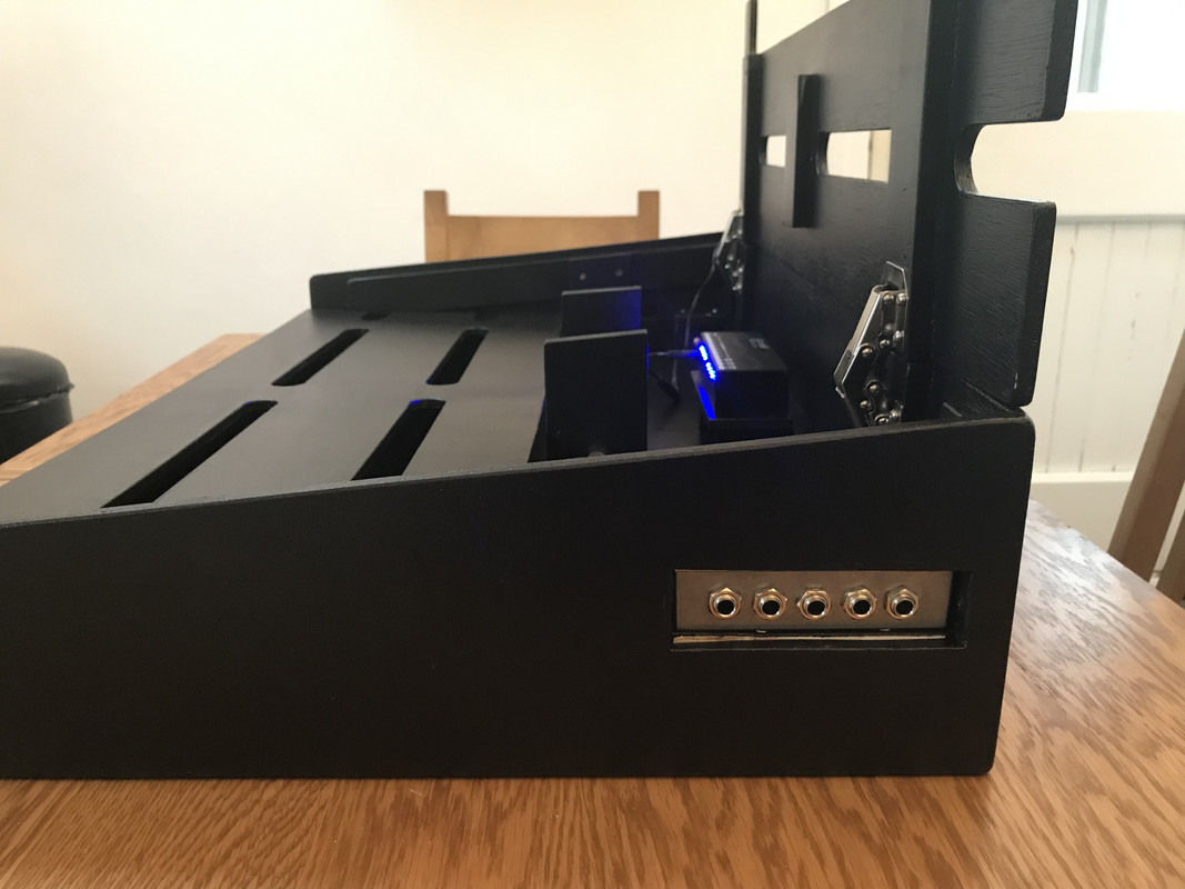 5C18310C-7D11-4DF3-AB2C-C8A0A4AE71C1