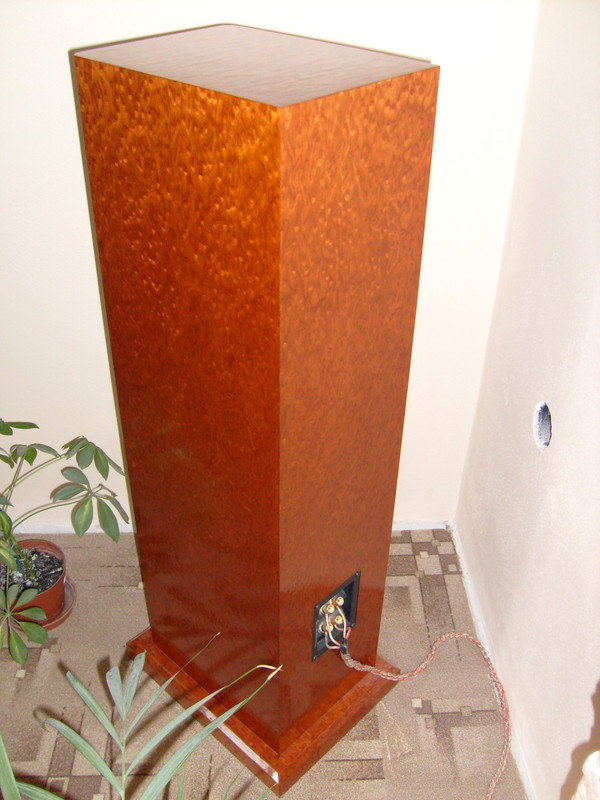 S7300851s