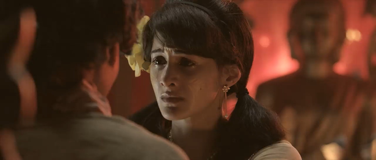 Anegan 2015 WebRip [Tamil] 480p 720p ESub Screenshot